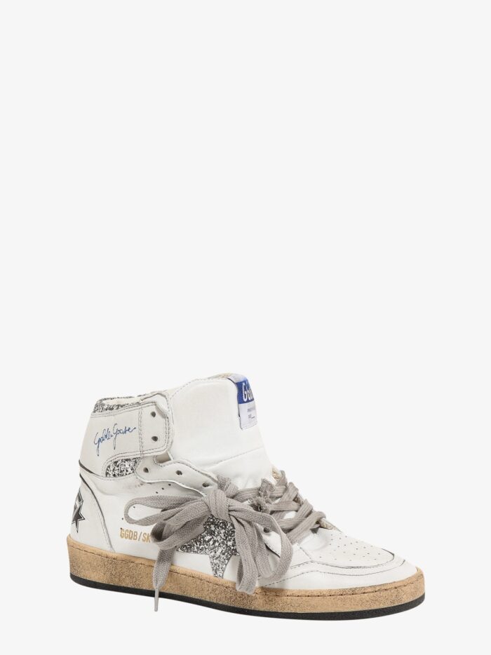 Golden Goose Deluxe Brand Sky Star Leather With A Used Effect Sneakers