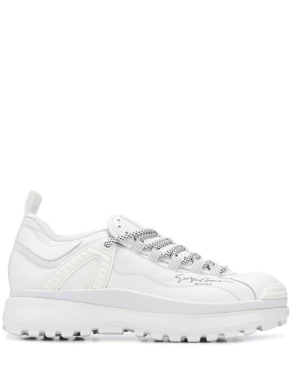 SNEAKER SNEAKER