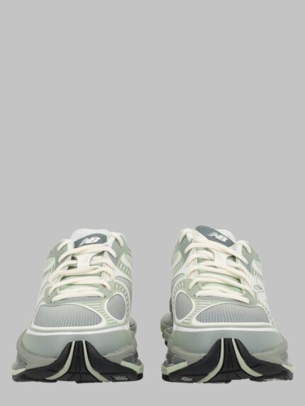 New Balance SNEAKER "ABZORB 2000"