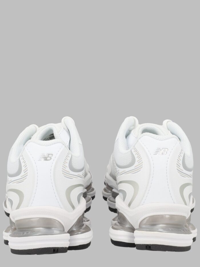 New Balance Sneaker "Azorb 2000"