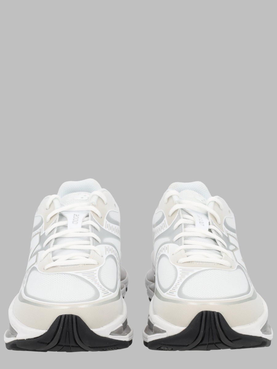 New Balance Sneaker "Azorb 2000"