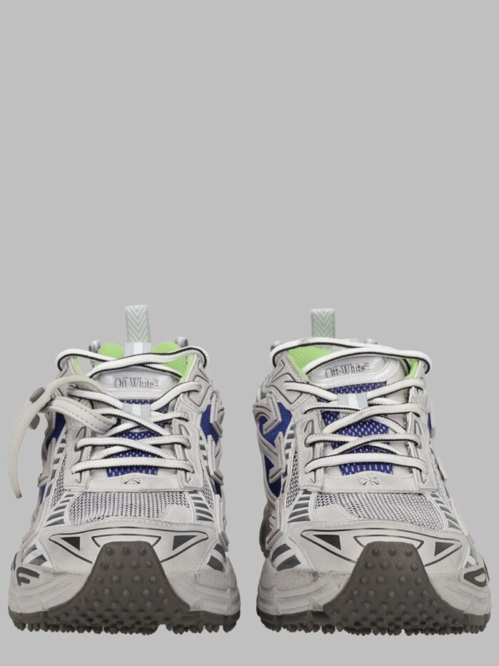 Off-white Sneaker "Be Right Back Worn Out"
