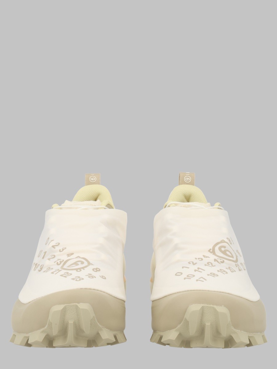 SNEAKER "CROSS DUST MM6 MAISON MARGIELA X SALOMON"