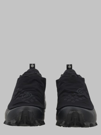 SNEAKER "CROSS DUST MM6 MAISON MARGIELA X SALOMON"