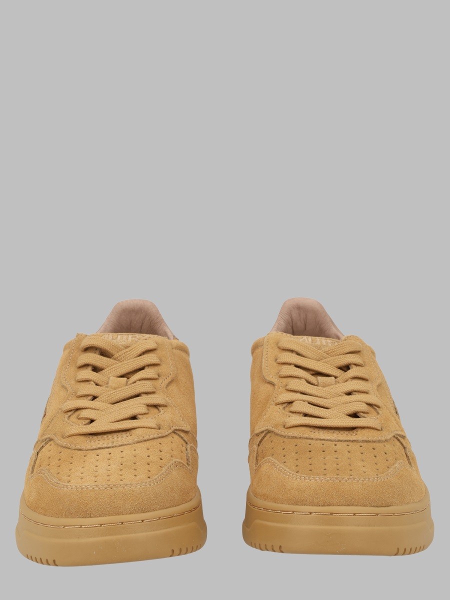 Autry Sneaker "Medalist Low"