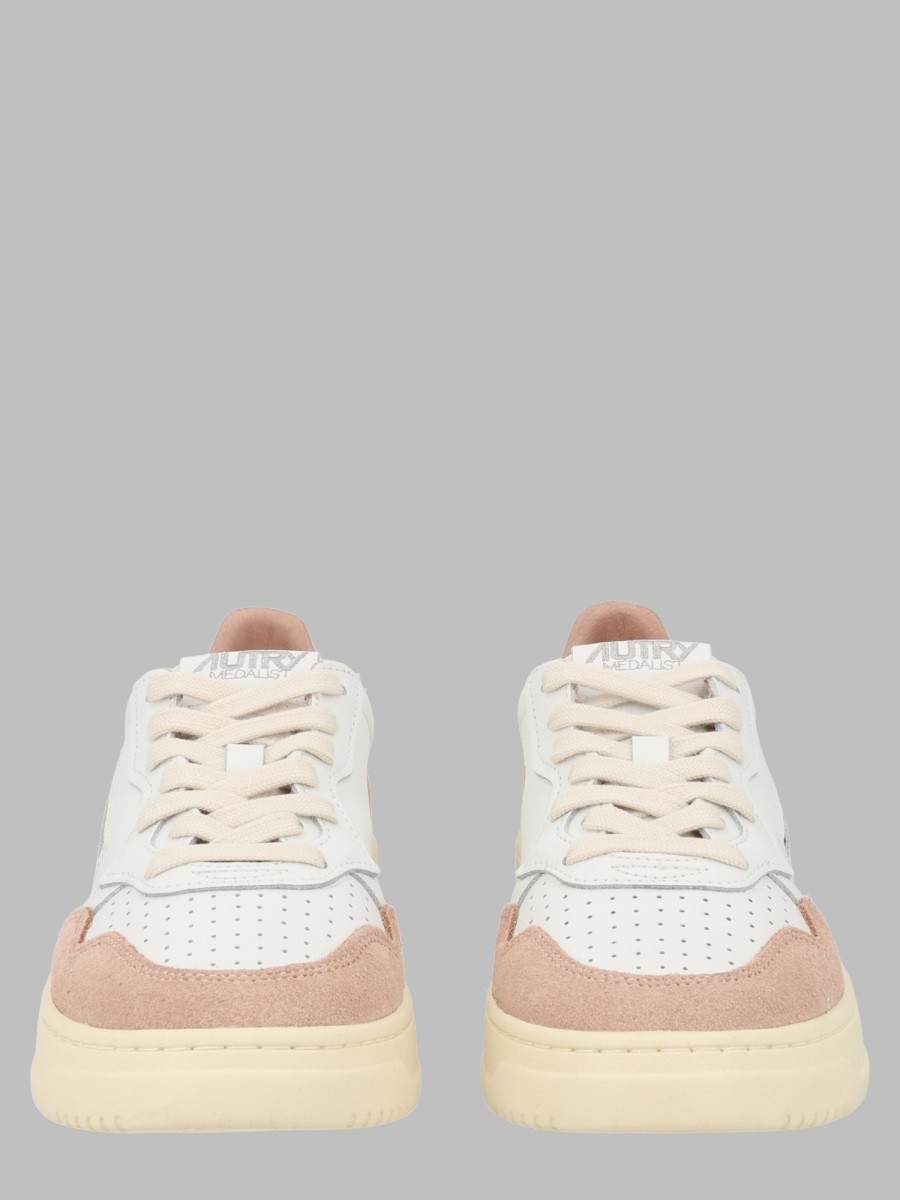 Autry Sneaker "Medalist Low"