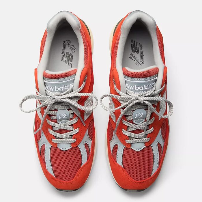 New Balance Sneakers U991VO2
