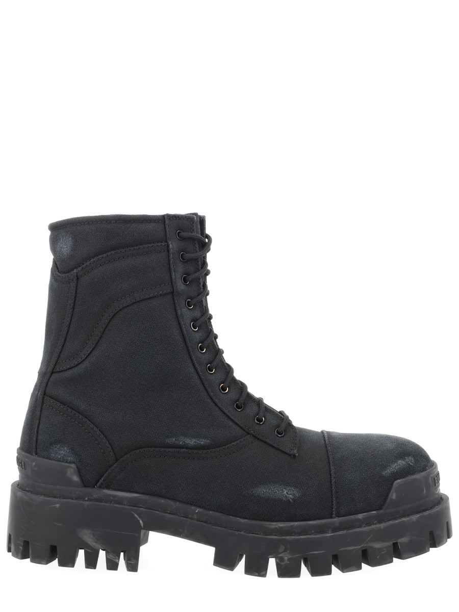 Balenciaga STIVALE "COMBAT STRIKE"