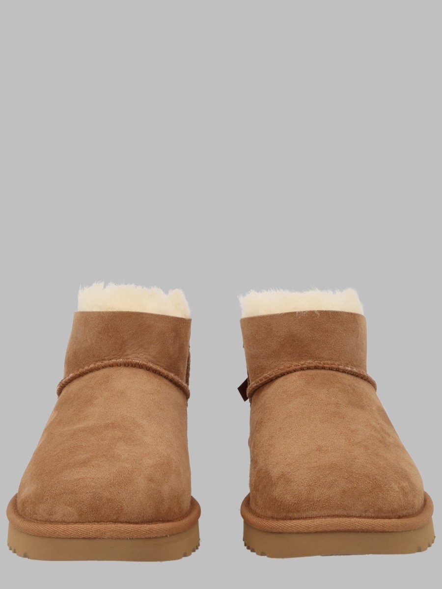 Ugg Stivaletto "Ultra Mini Bailey Bow"