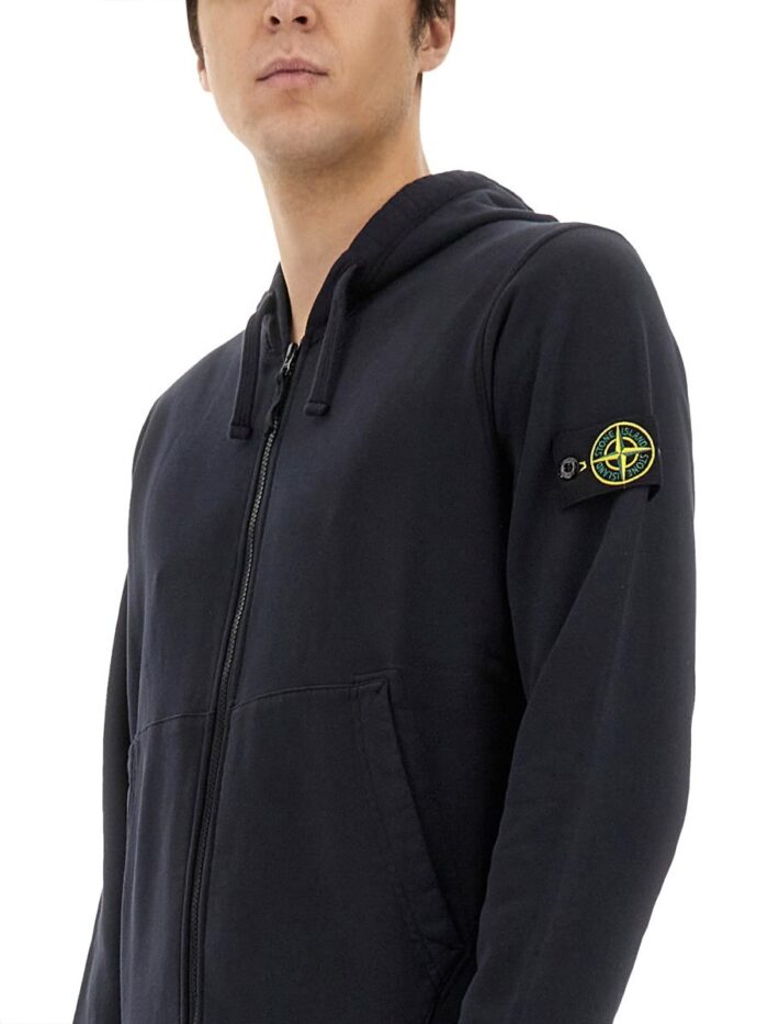 Stone Island ZIP SWEATSHIRT.