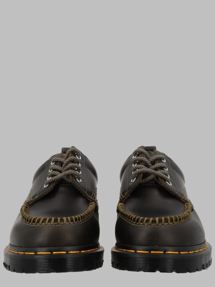 Dr Martens Stringata "Lowell" Con Punta Moc