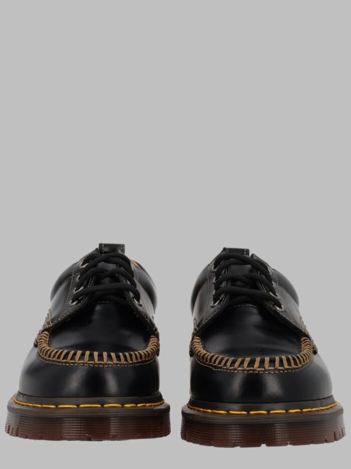dr martens stringata "lowell moc toe" Dr Martens Stringata "Lowell Moc Toe"