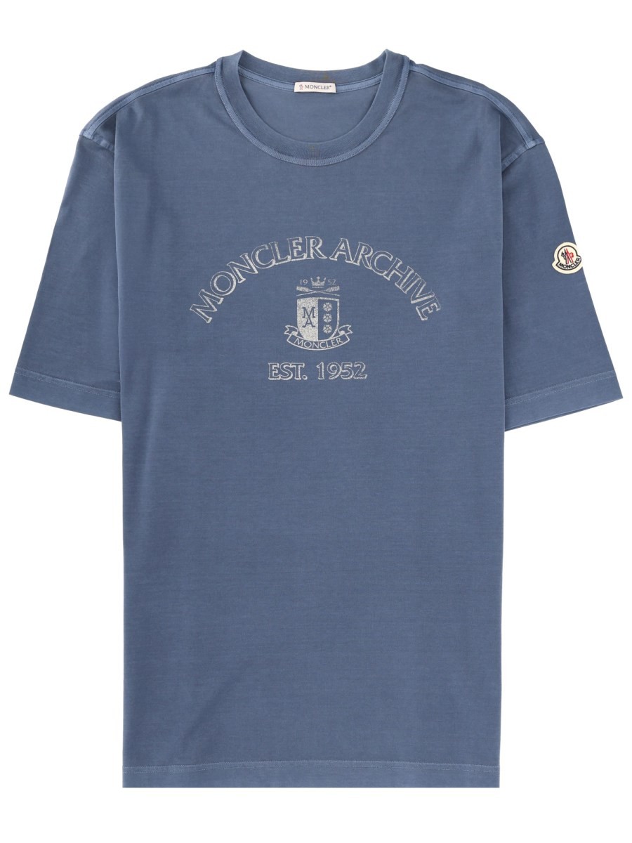 Moncler T-SHIRT WITH LOGO