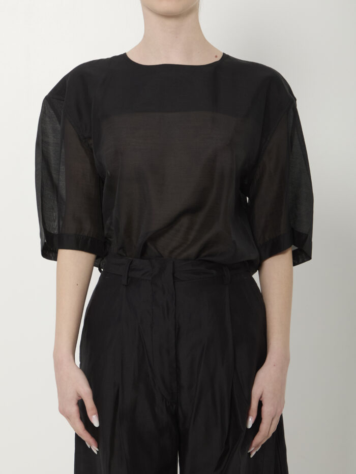 The Latest Dean lightweight muslin top