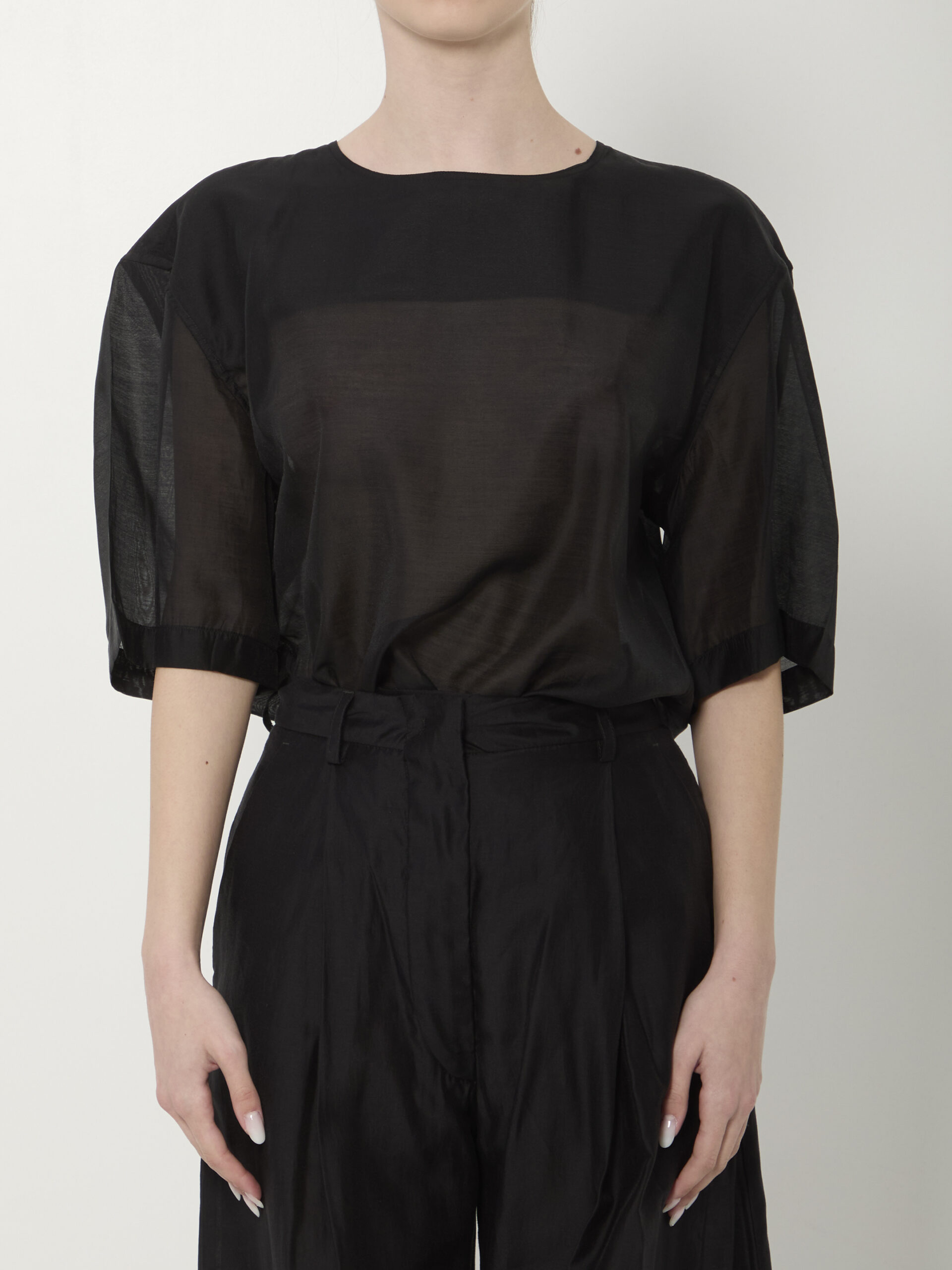 The Latest Dean lightweight muslin top