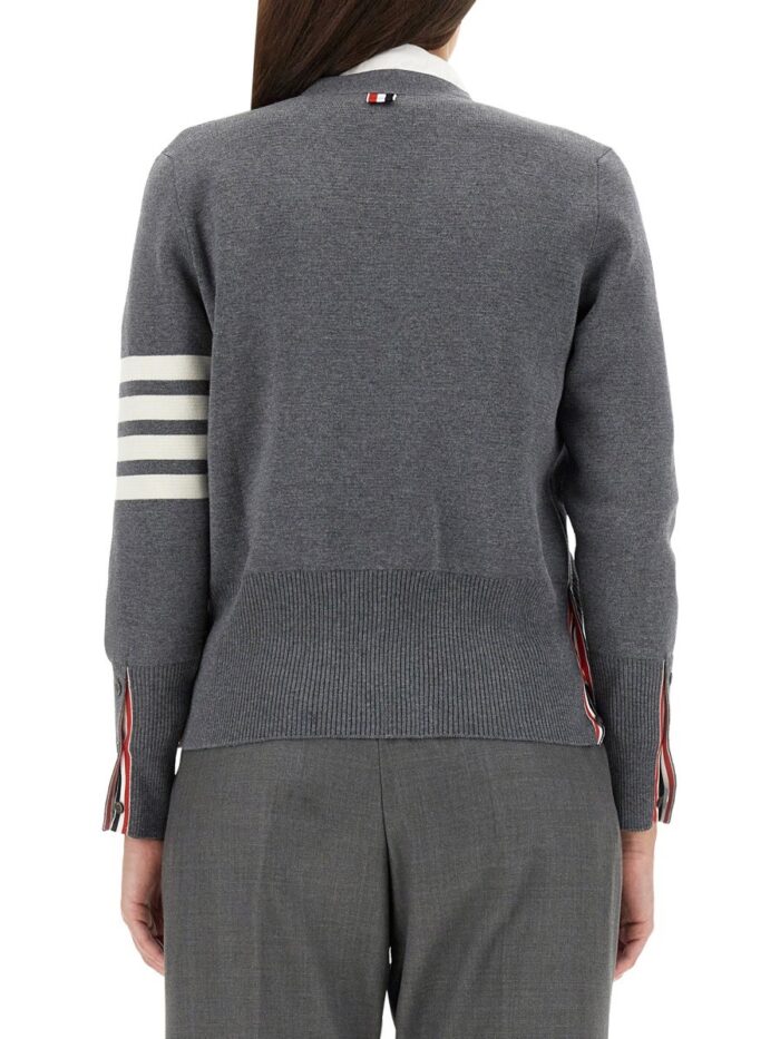 THOM BROWNE CARDIGAN CON SCOLLO A V
