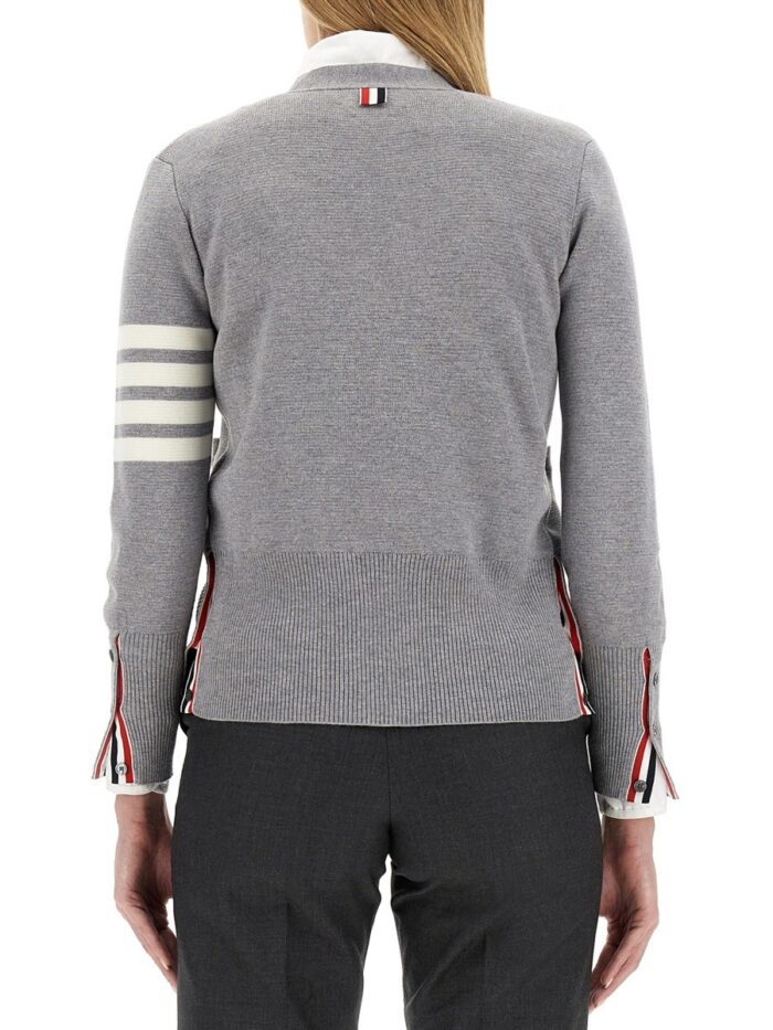THOM BROWNE CARDIGAN CON SCOLLO A V