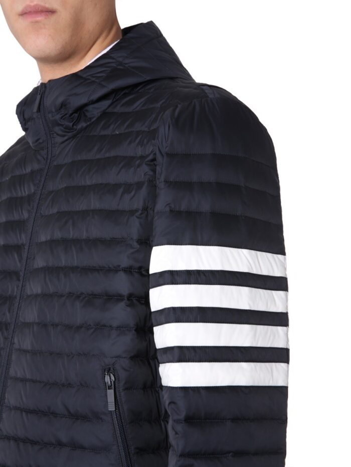 THOM BROWNE PIUMINO CON CAPPUCCIO