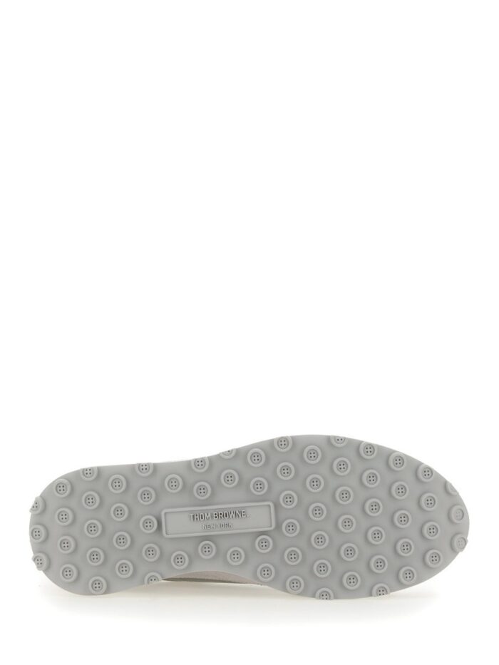 THOM BROWNE SNEAKER CON LOGO