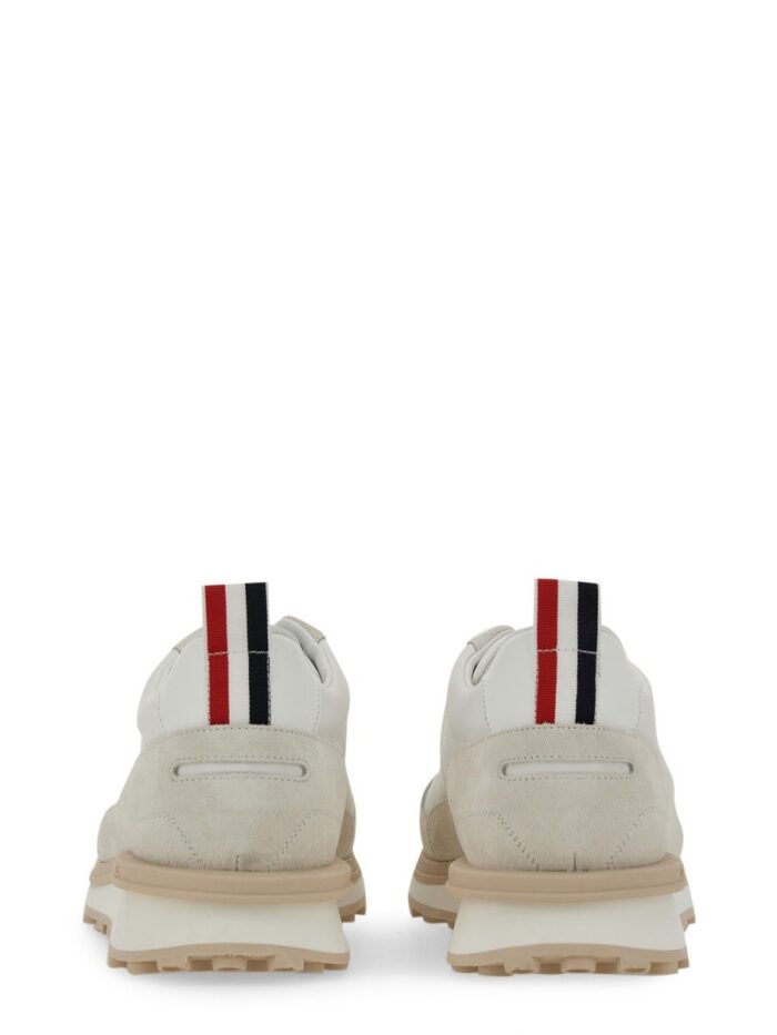 THOM BROWNE SNEAKER CON LOGO