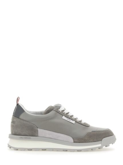 THOM BROWNE SNEAKER CON LOGO