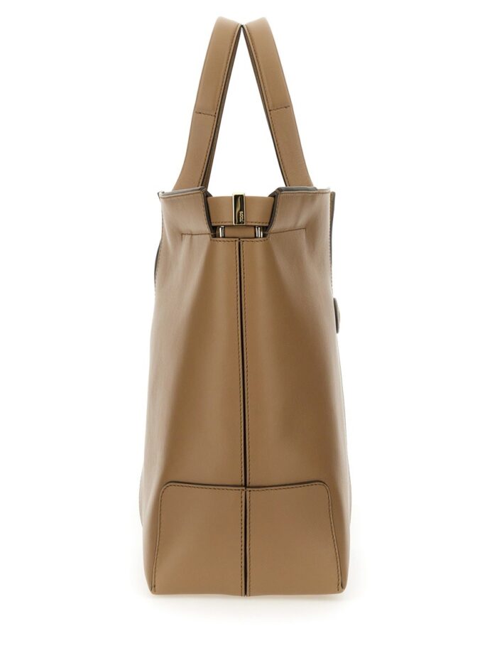 TOD'S LEATHER BAG.