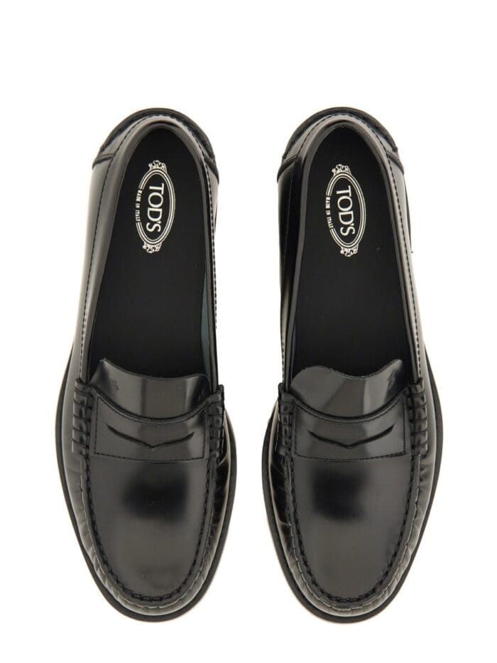 TOD'S LEATHER LOAFER