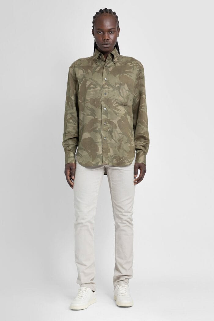 TOM FORD Camo Print Fluid Fit Leisure Shirt