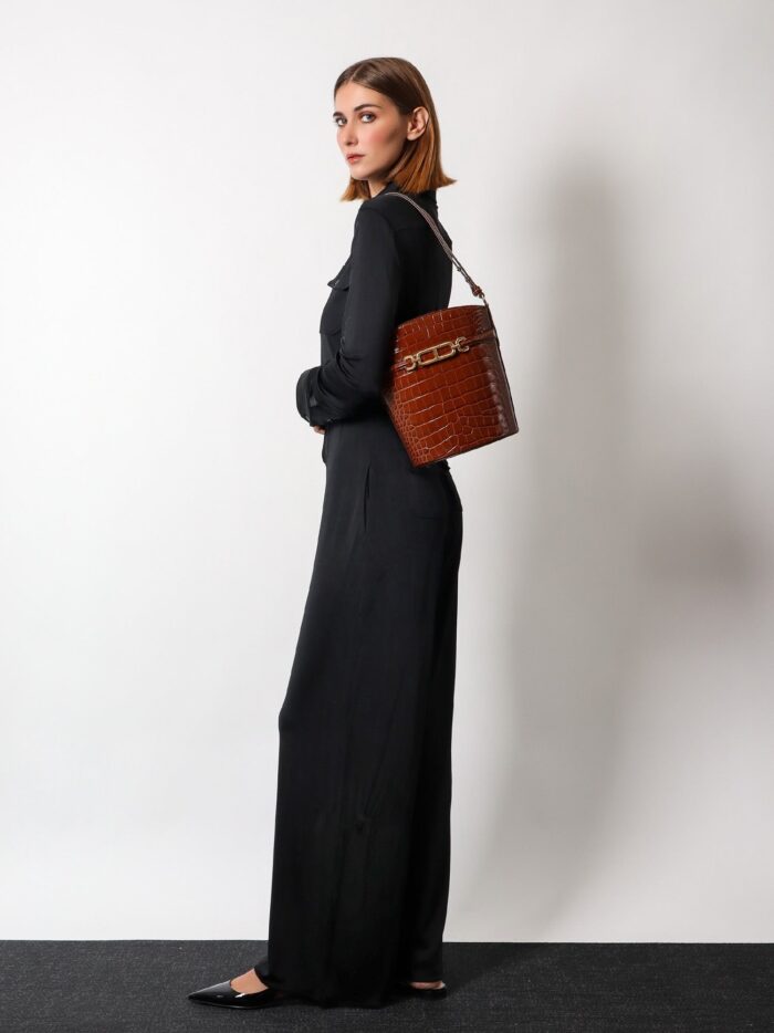 TOM FORD Leather Bucket Bag With Whitney T Logo