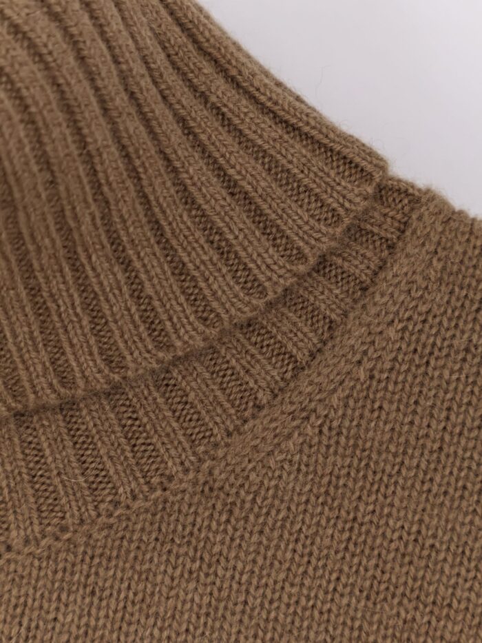 toteme cashmere turtleneck TOTEME Cashmere Turtleneck