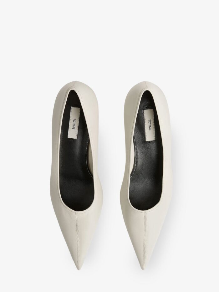 TOTEME Sharp Wedge Leather Pumps