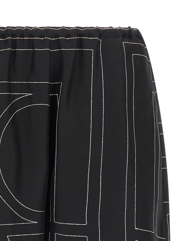 'Toteme' Shorts