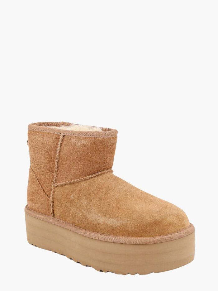 UGG ANKLE BOOTS