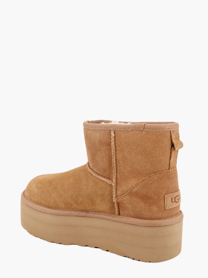 UGG ANKLE BOOTS