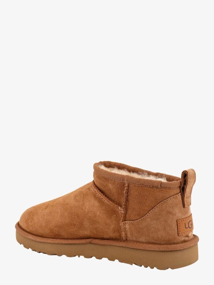 UGG CLASSIC ULTRA MINI