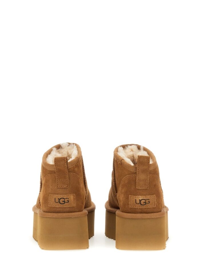 Ugg STIVALE CLASSIC ULTRA MINI CON PLATEAU