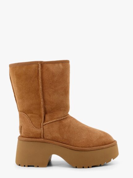 Ugg W Classic Shorts New Heights Suede Boots.usa Reference Size