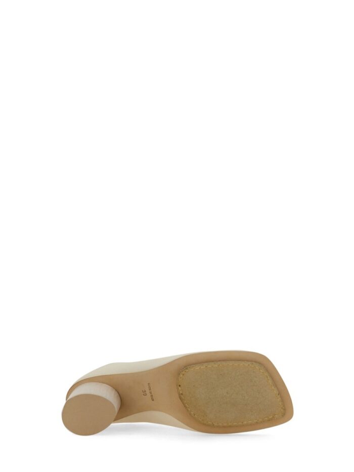 UMA WANG LEATHER MULE.