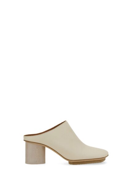 UMA WANG LEATHER MULE.