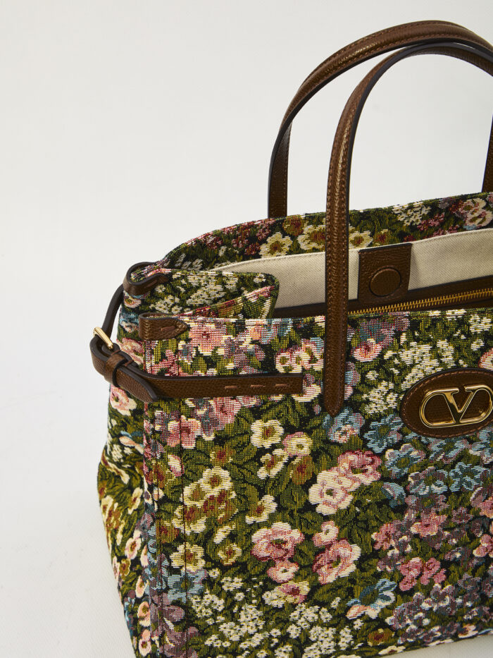 Valentino Garavani Antibes shopping bag medium