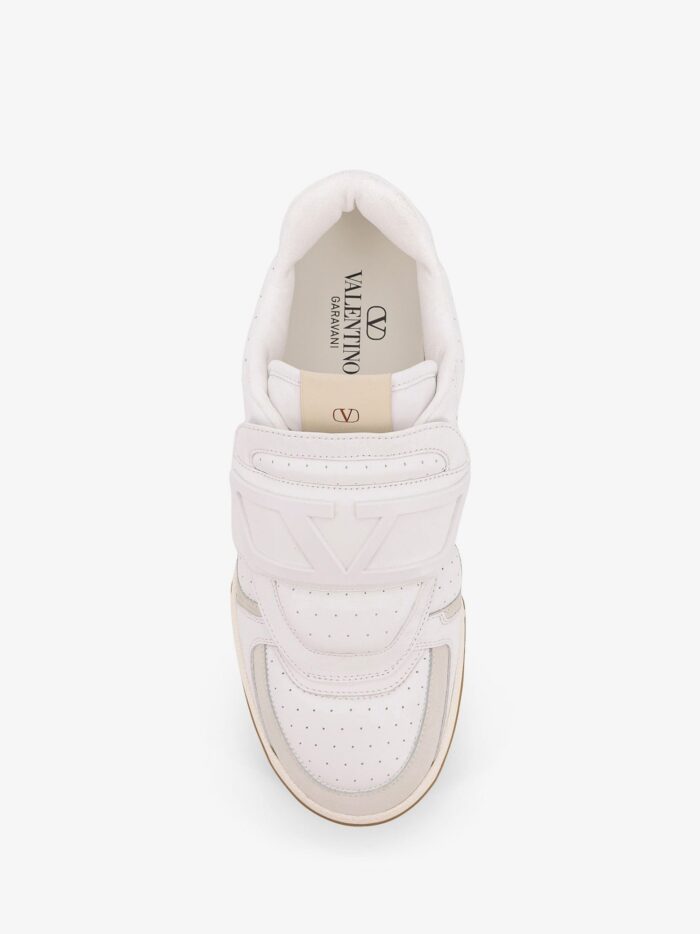 Valentino Garavani Joie De Jouer Leather Low-top Sneakers