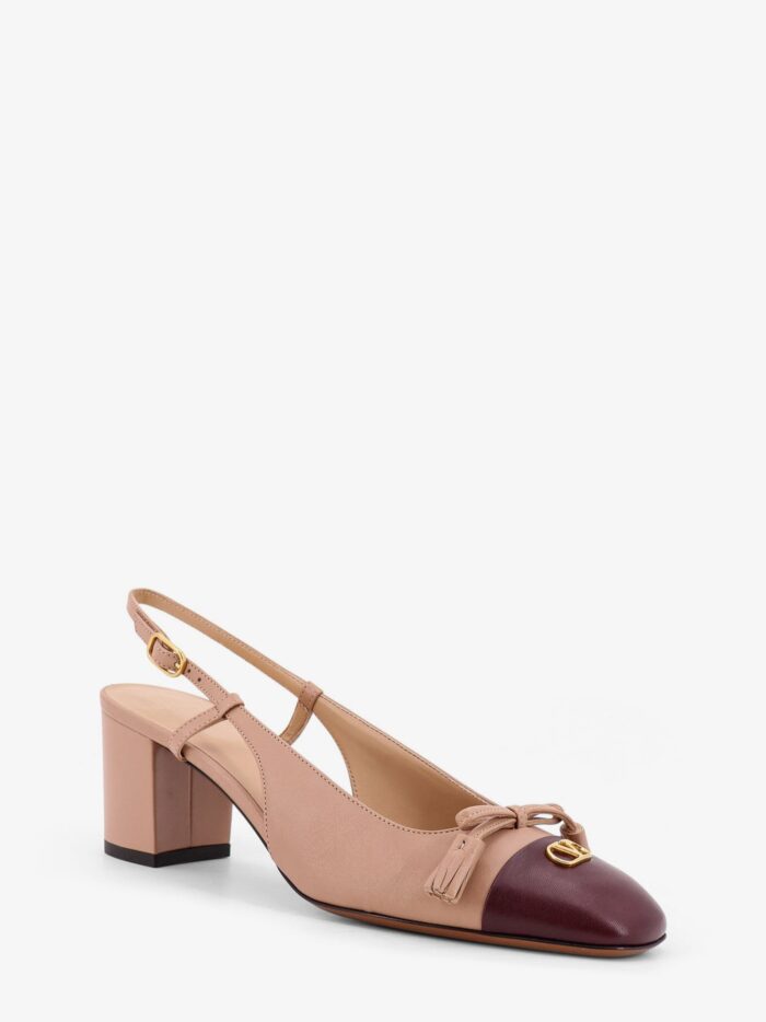 Valentino Garavani Leather Décolleté With Metal Logo