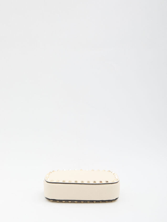 Valentino Garavani Oval Rockstud bag