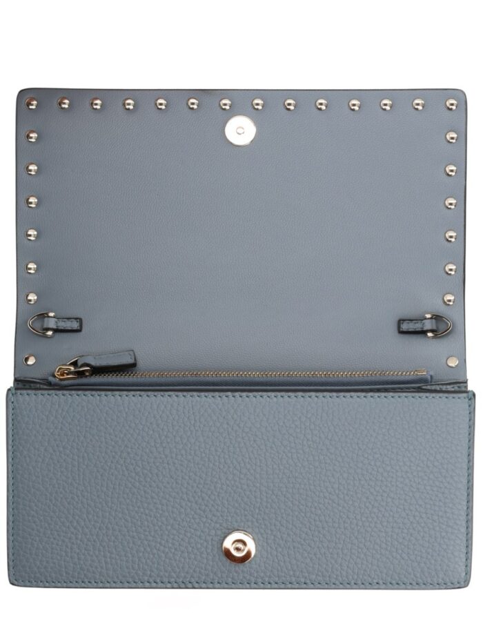 Valentino Garavani PORTAFOGLIO "ROCKSTUD" CON CATENA