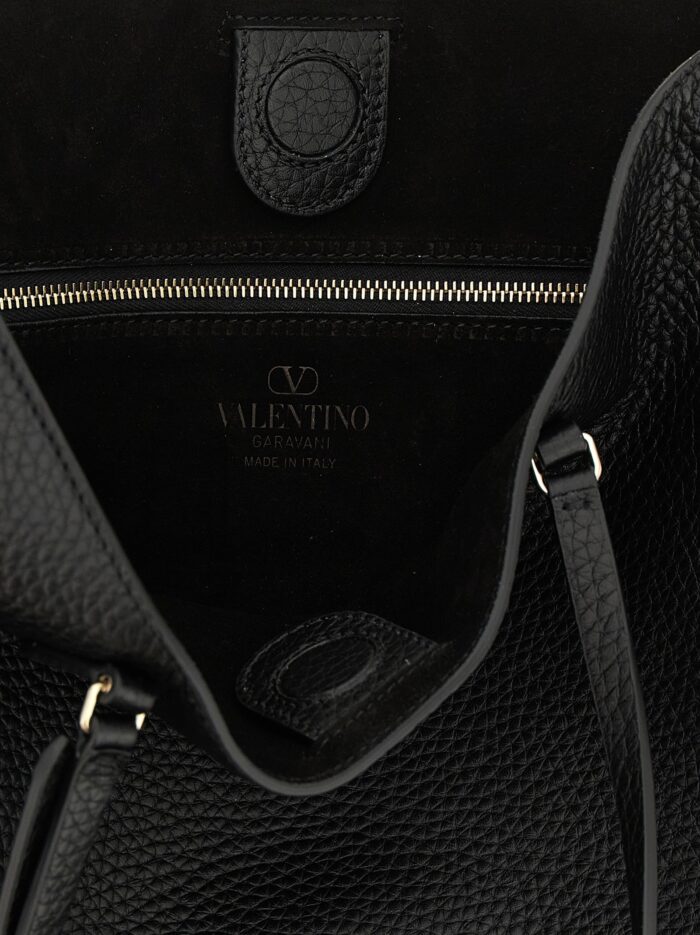 Valentino Garavani 'Rockstud Medium' Shoulder Bag