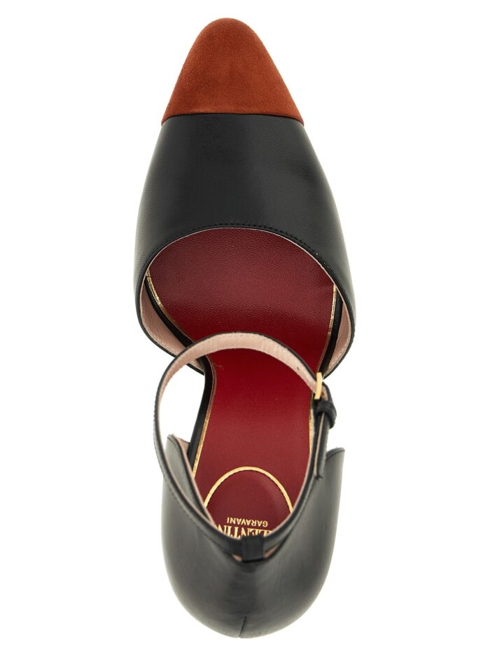 Valentino Garavani 'Sinead' Black Pumps