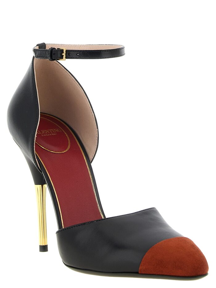 Valentino Garavani 'Sinead' Black Pumps