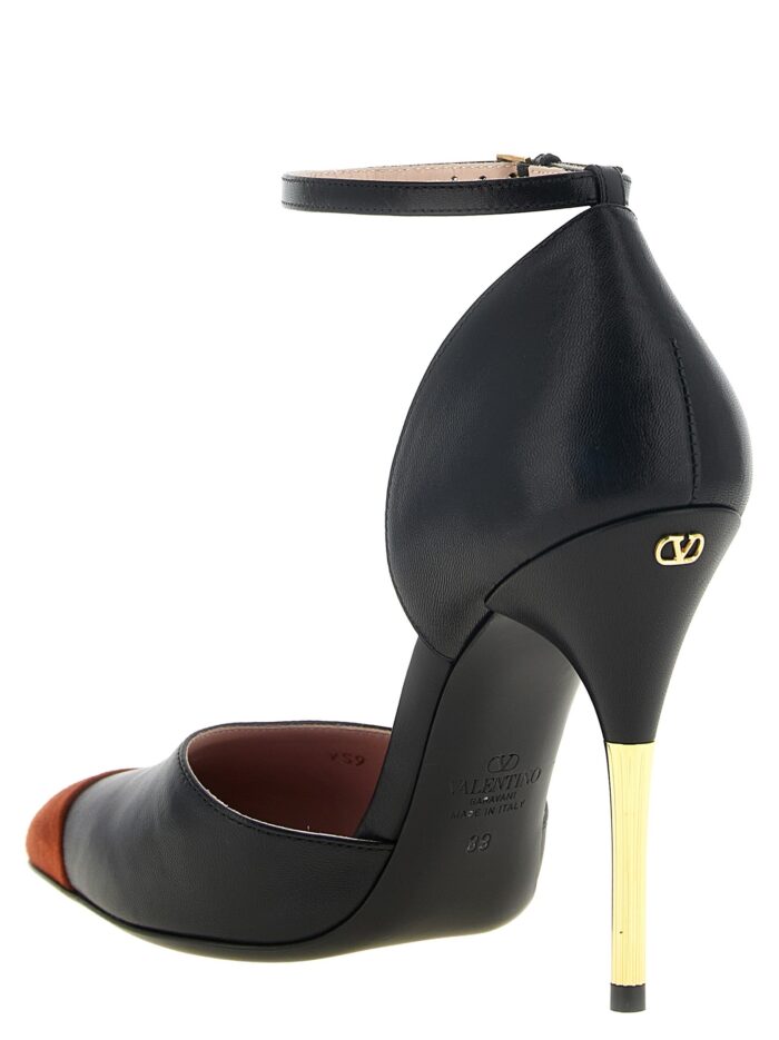 Valentino Garavani 'Sinead' Black Pumps