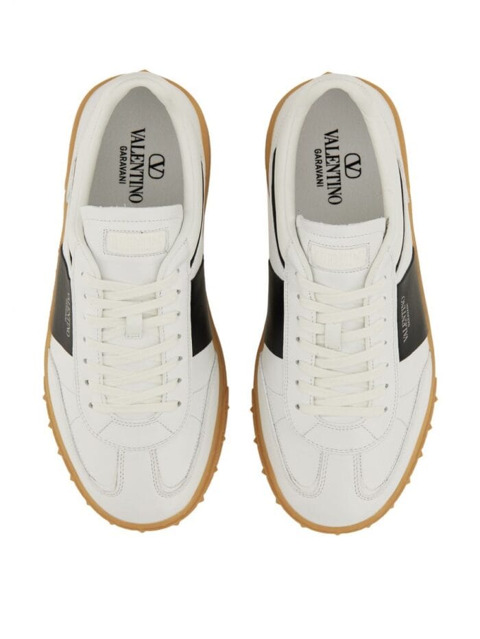 Valentino Garavani SNEAKER LOW TOP UPVILLAGE
