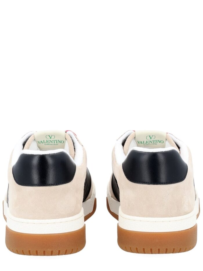 Valentino Garavani SNEAKER WITH LOGO
